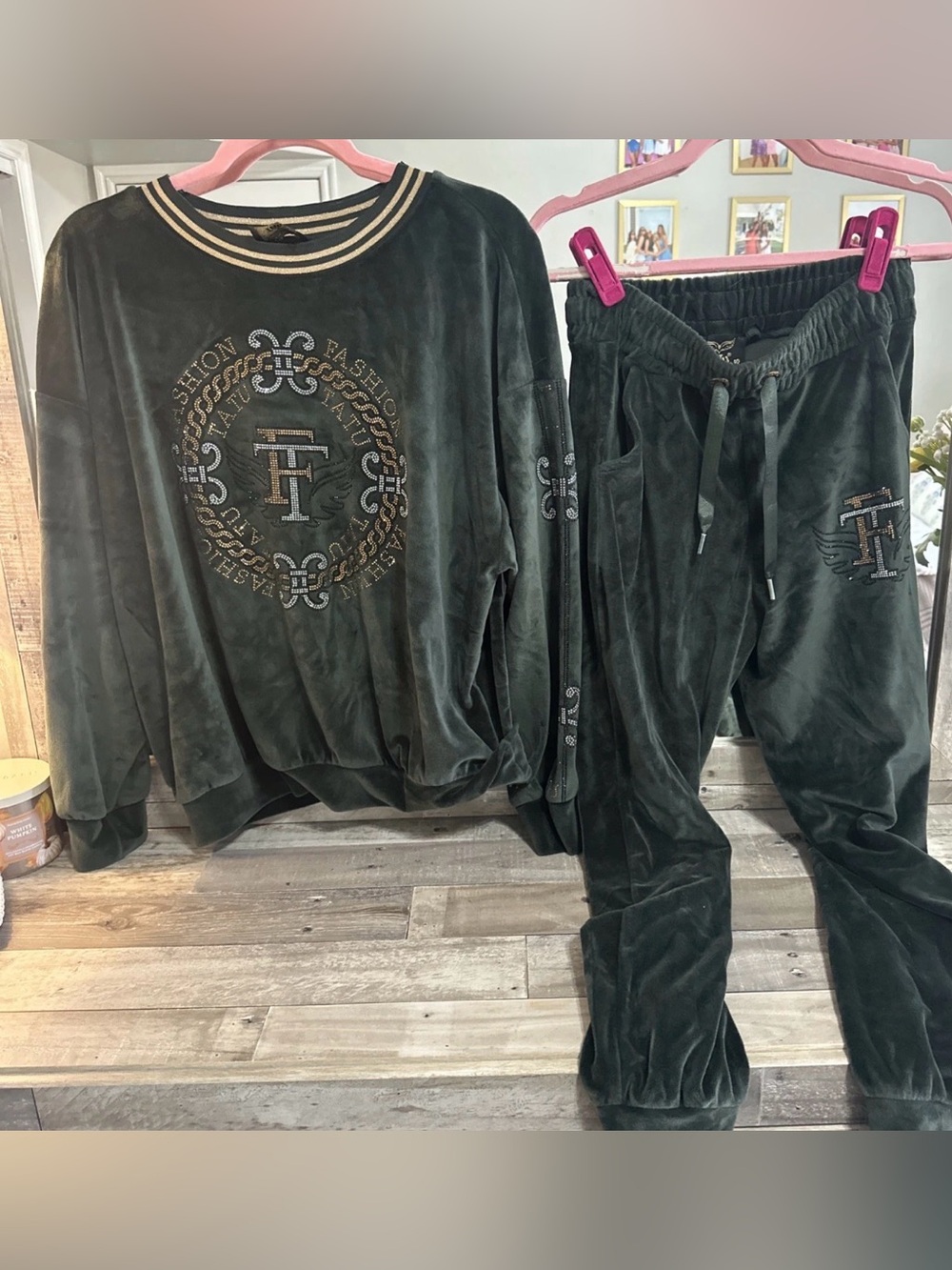 Tracksuit , TATU FASHION, Sz 40 Made In Turkey Bling Bling Rhinstone ✨✨✨